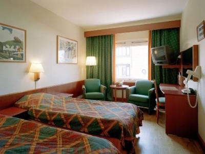 Hotel Scandic Hallandia 4*