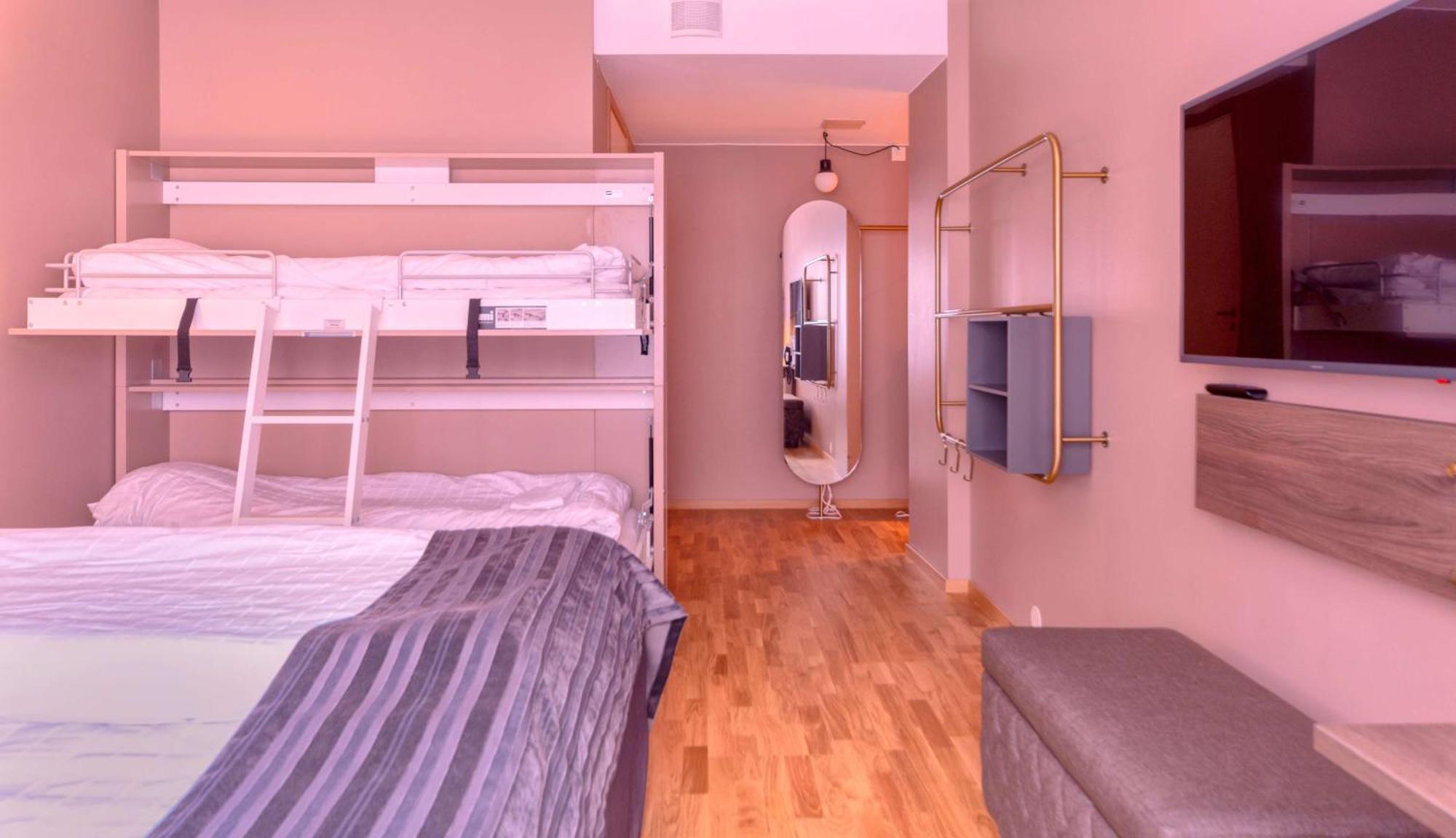 Hotel Scandic Hallandia 4*