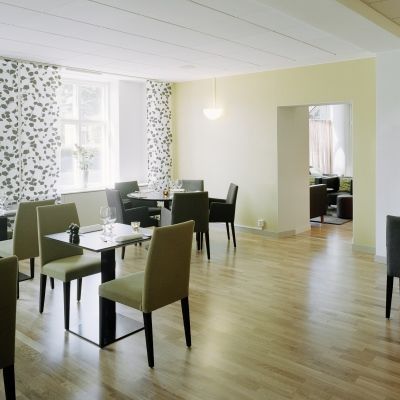 Hotel Scandic Hallandia 4*